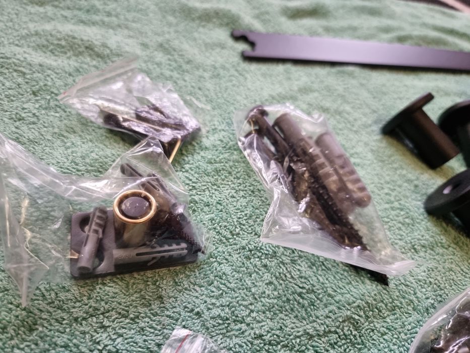 Nowy system montażu drzwi przesuwnych , drzwi 3.5-4.5 , instrukcja