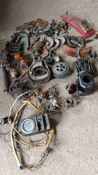 Продам  запчастини до мотоцикла иж  юпитер