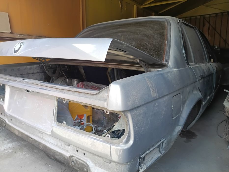 Продам кузов БМВ е30