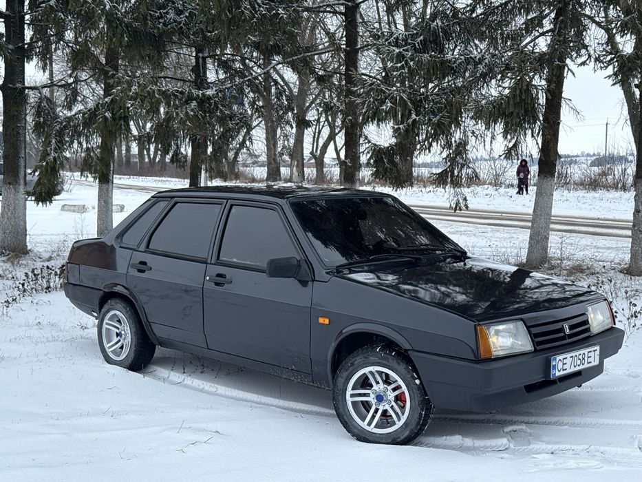 Продам ваз-21099