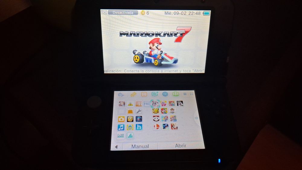 Nintendo 3DS XL Vermelha + Carregador | 150 €