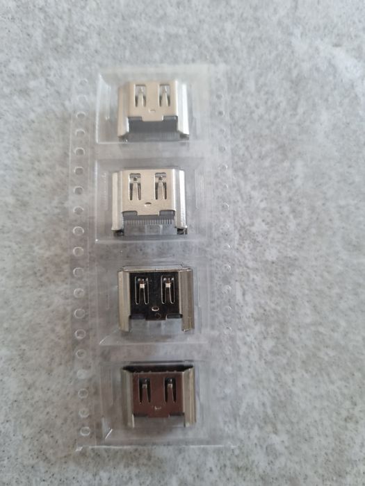 Gniazda 4szt. hdmi PS4 fat