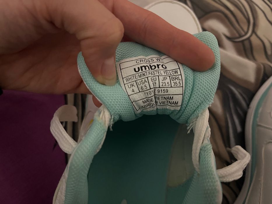 Buty  Umbro sport DO NEGOCJACJI
