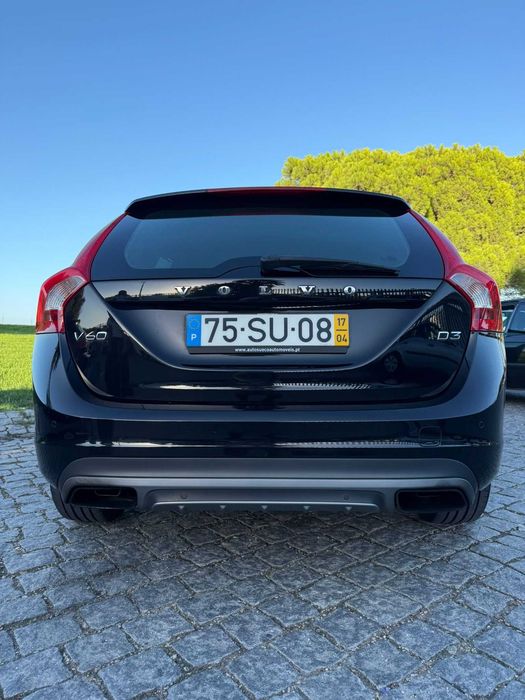 Volvo V60 2.0 D3 Kinetic 150cv