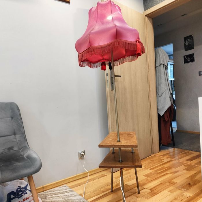 Lampka nocna stojąca Vintage