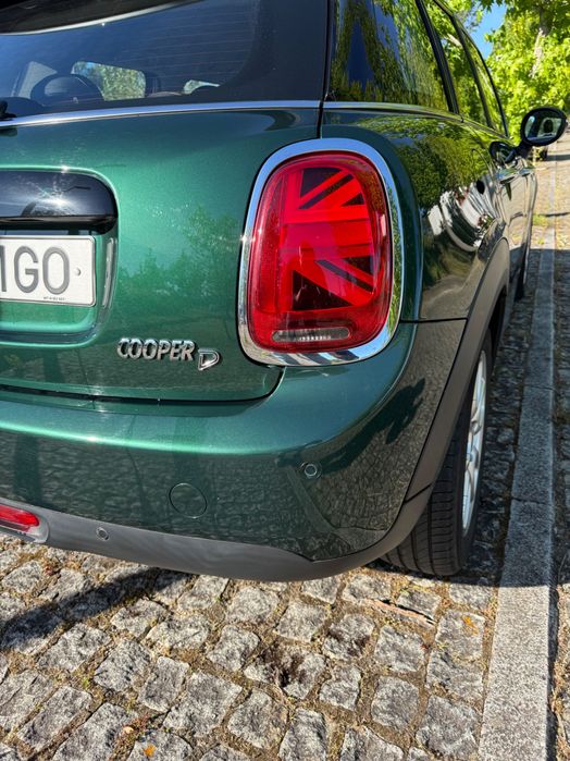 Mini Cooper D 5 portas 2018 ! Full extras !! Cor british Racing Green!!