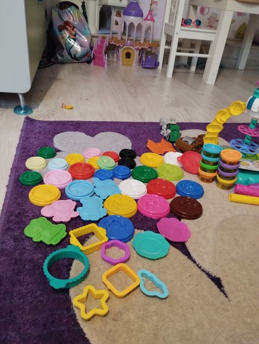 Zabawki do ciastili Play-Doh i ciastolina