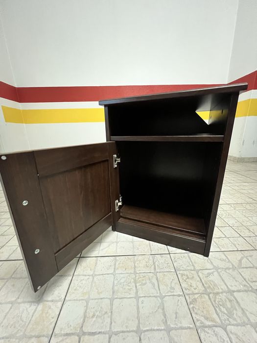 Mesa cabeceira Ikea songesand como novas