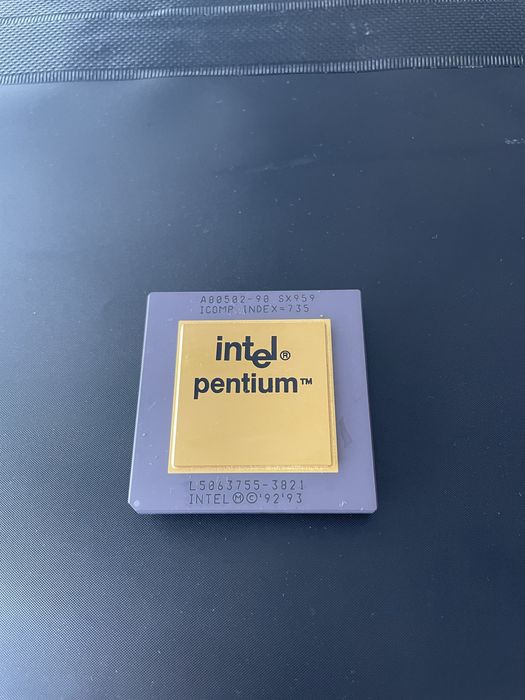 Intel Pentium 1 I SX959 90 MHz old retro vinted