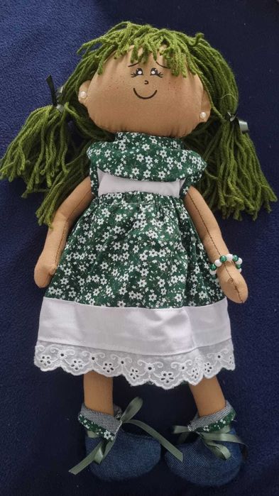 Bonecas de pano - feito a mão