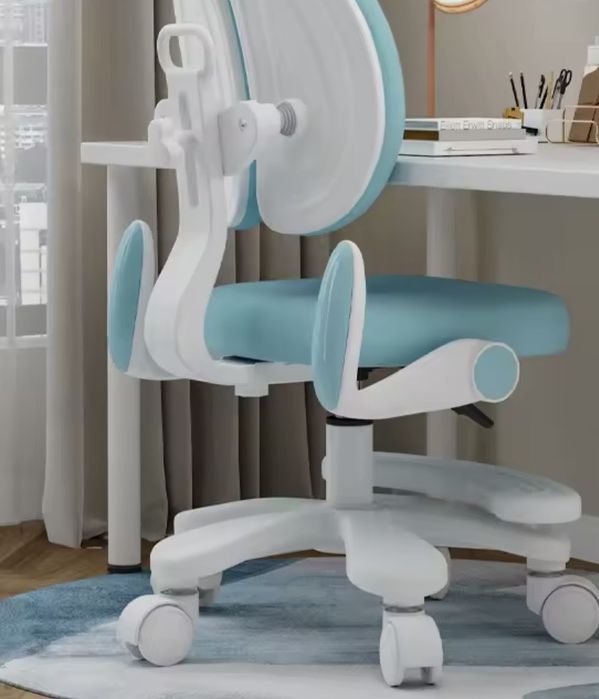 Ergonomiczne regulowane krzesło do biurka dla dzieci błękitny