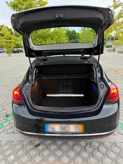 Opel Astra Cosmo 1.4 (100cvs)