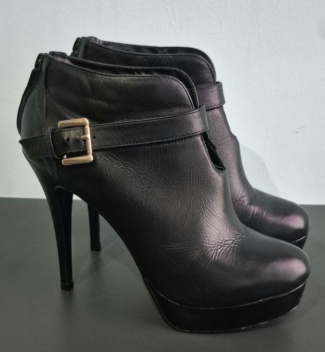 Kazar Czarne skórzane botki na szpilce rozm. 39