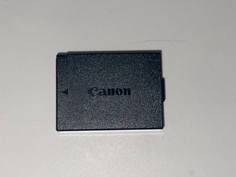 Canon 1200d com lente do kit (18-55mm) e bolsa original da canon