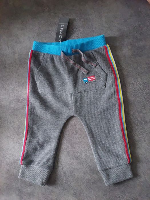 Новые штаны 6-9месяцев