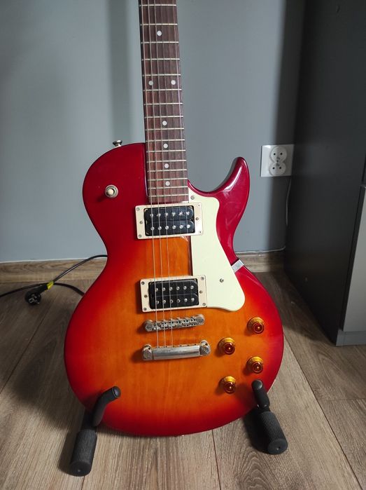 Gitara Cort cr100 crs + wzmacniacz Harley Benton HB-20R