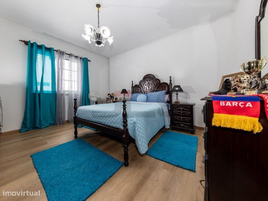 Moradia Exclusiva com Vista Mar + Terreno Urbano Independente (Fren...