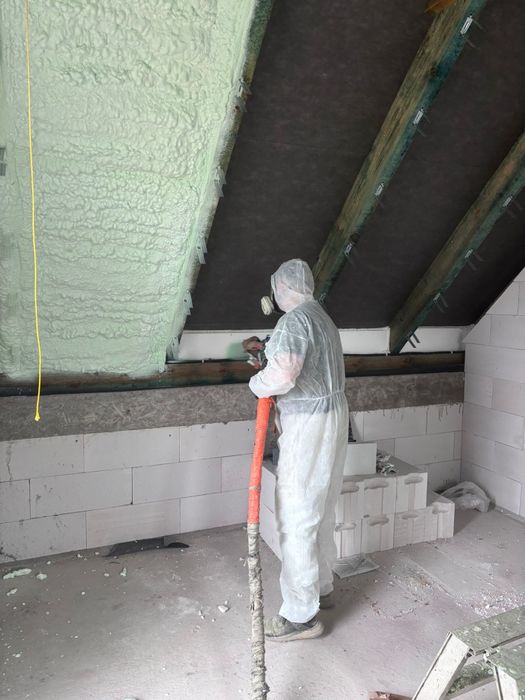 Piana pur, ocieplenia poddaszy, izolację  natryskowe!