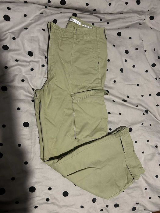 Bershka baggy cargo y8k szerkoie spodnie L olive khaki
