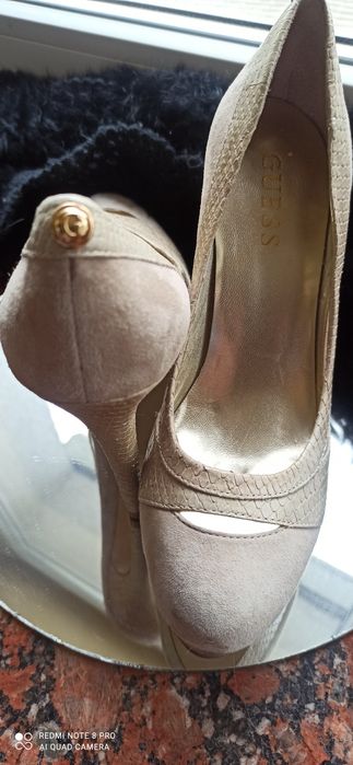 Szpilki Guess 36
