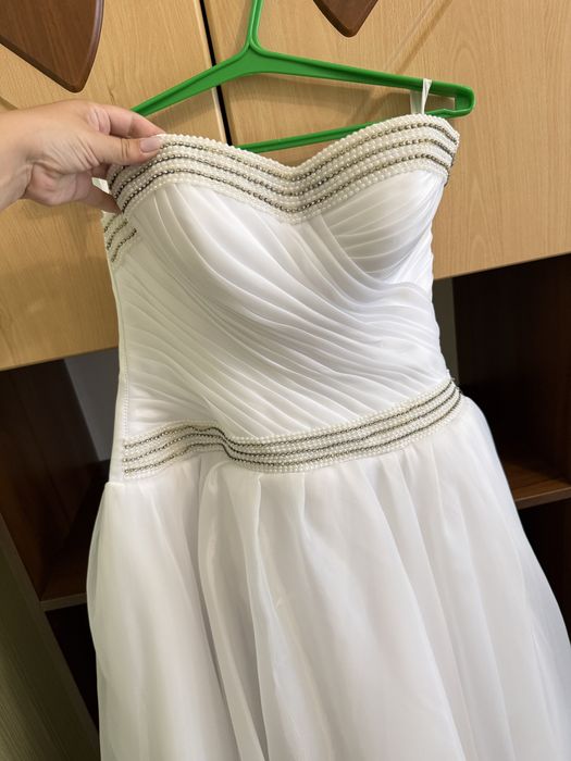 Весільна  сукня б/у