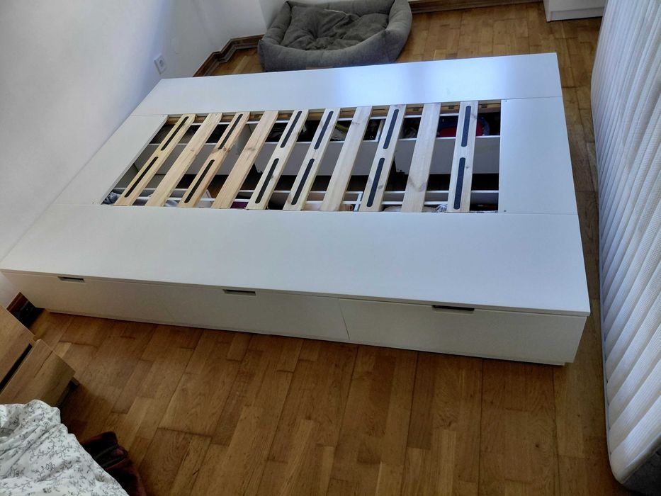 Colchão Ortopédico + estrutura cama IKEA