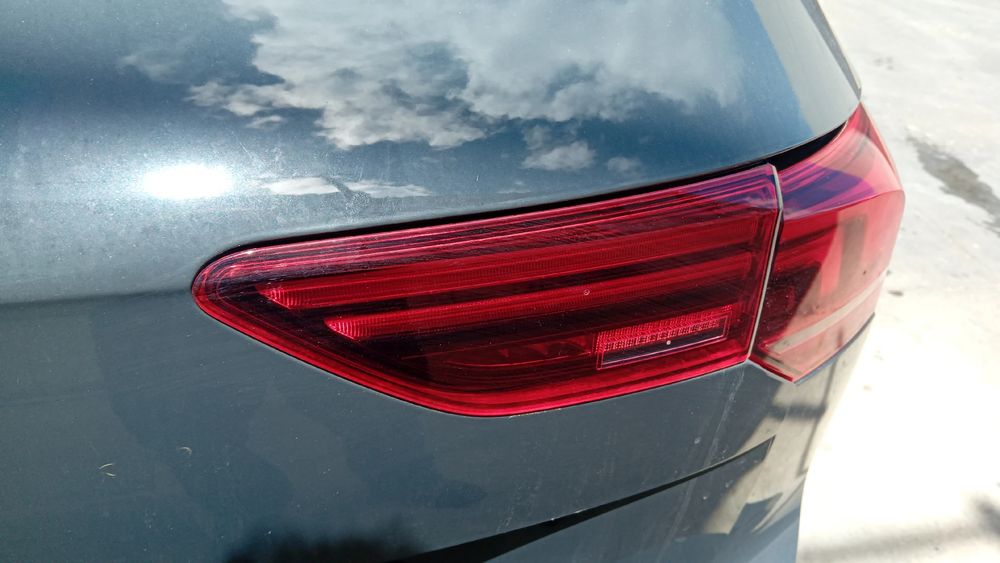 Farolim da mala direito VOLKSWAGEN Golf VIII Variant (CG5)