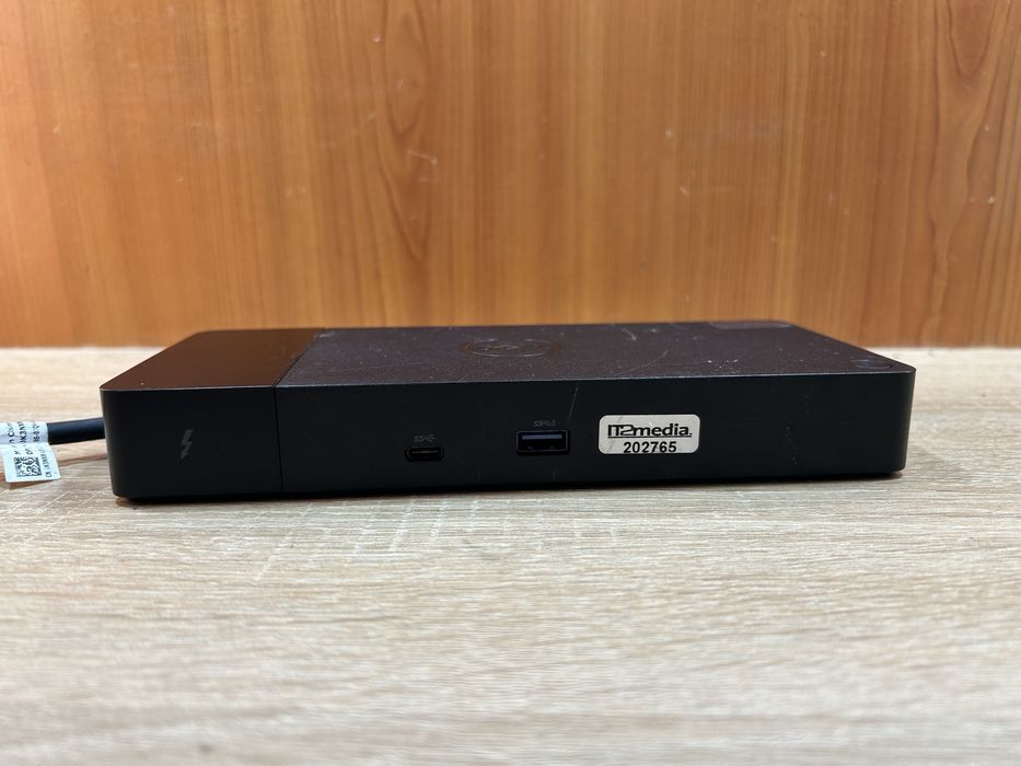 Док-станція Dell Thunderbolt 4