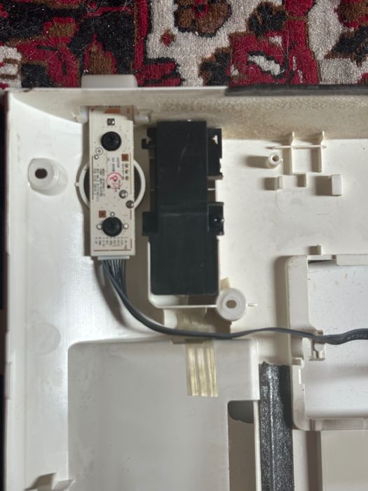 Самсунг UE32F4510AK на запчастини
