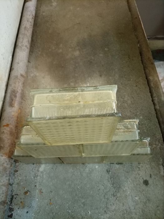 Стеклоблок, стеклянная плитка, кирпич