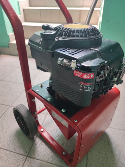 Продам гениратор  Endress 1,4 kv