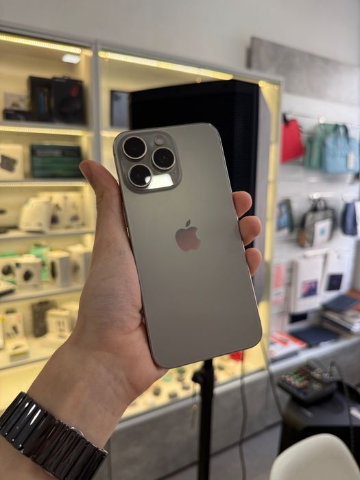 iPhone 15 Pro Max 256gb Natural tit