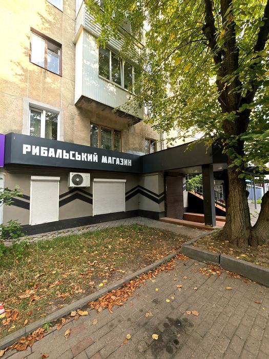 Здам в оренду  ТОРГОВЕ комерційне приміщення 91 кв.м.