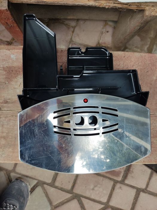 Крапельний піддон Delonghi.