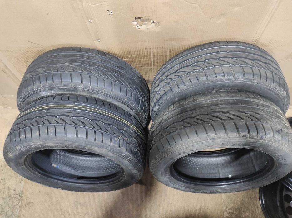 НОВА Літня Гума Dunlop sp sport 01 215/55 r16 із запаски! 4 шт.!