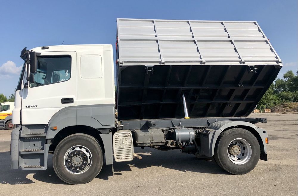 Виготовлення та переобладнання причепів, напівпричіпів, тягачів самоск