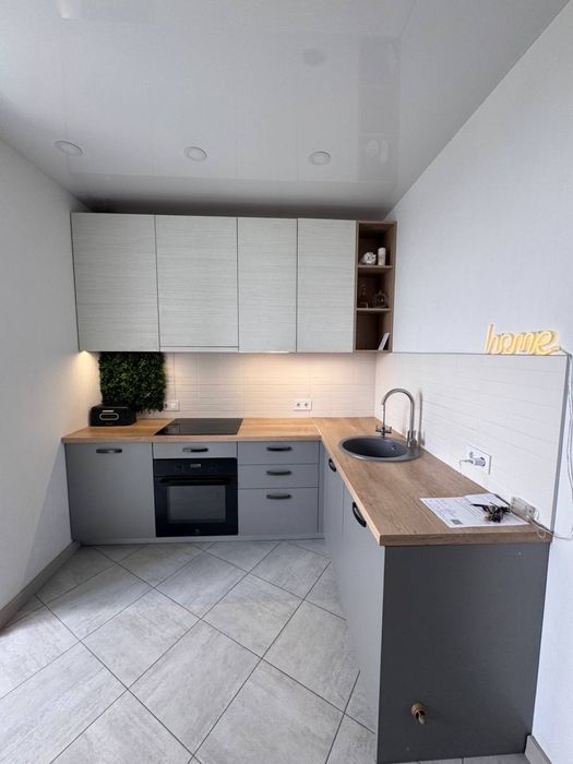 Продам 2к квартиру ул. Домостроительная