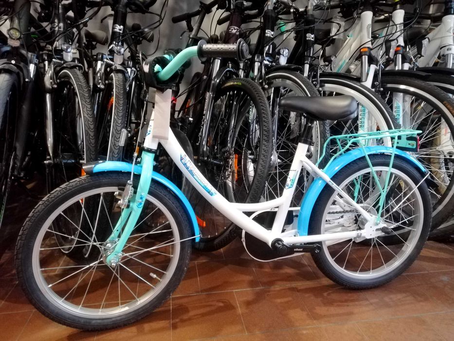 PIĘKNY VERMONT GIRLY SUMMER Blue Roz. 12,5" Dziecięcy *Koła 18 cali*