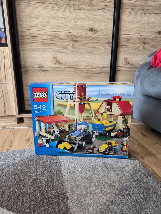 Lego city farma 7637