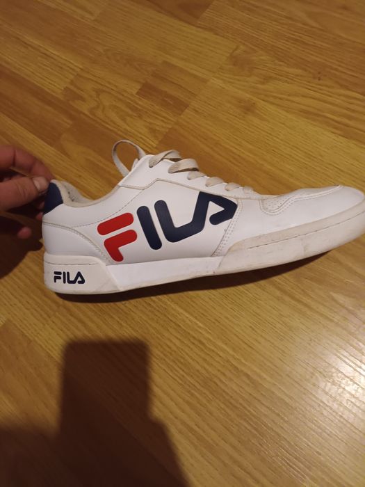 Продам кросівки 47 розмір