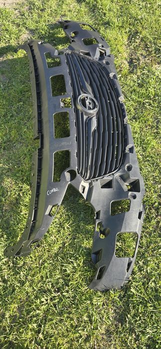 Atrapa Grill Opel Combo E