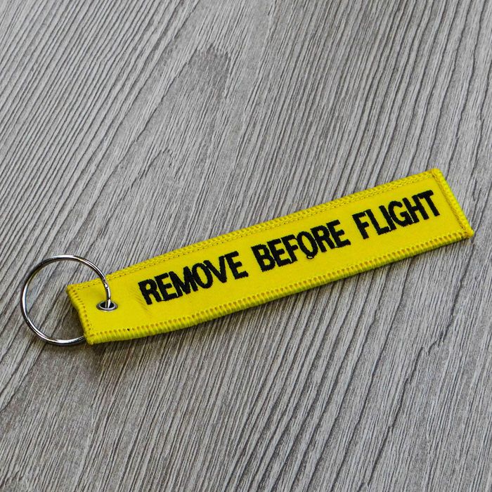 Брелок Remove before flight