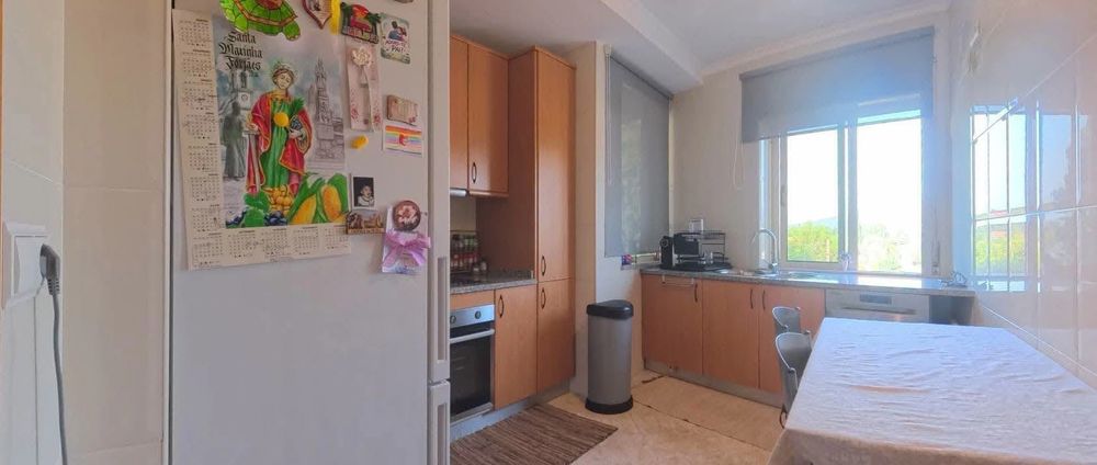 Apartamento T3 com Garagem Fechada e Vista Desafogada – Forjães