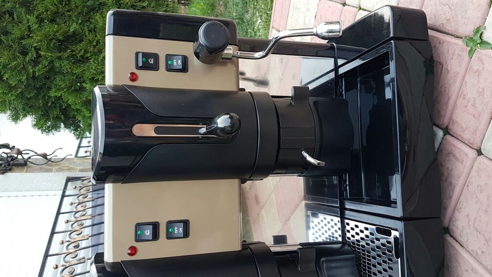 Кофемашина Jasmine 2 Caps