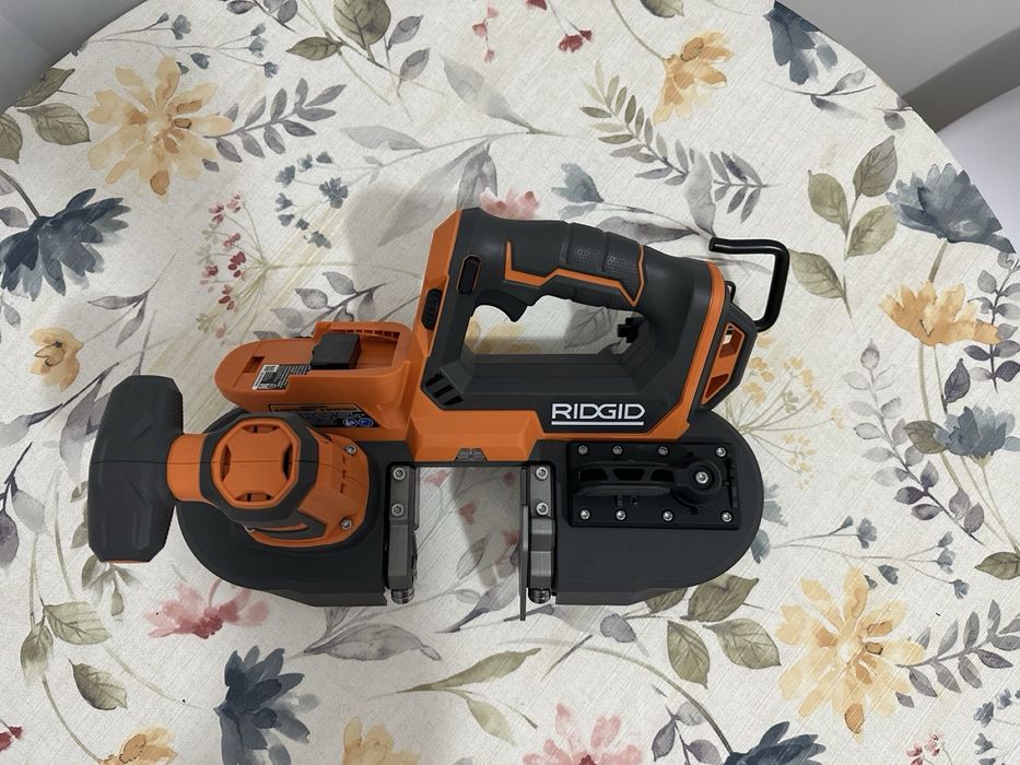 RIDGIT 18V (R8604B) Ленточна пила