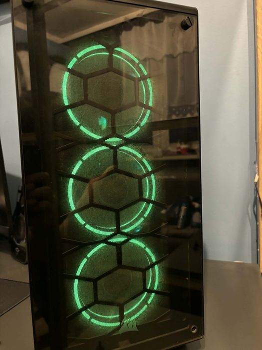 Komputer gamingowy - Radeon RX 580 8GB l Intel 8600K l DDR4 16GB