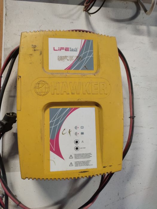 Linde  prostownik Hawker