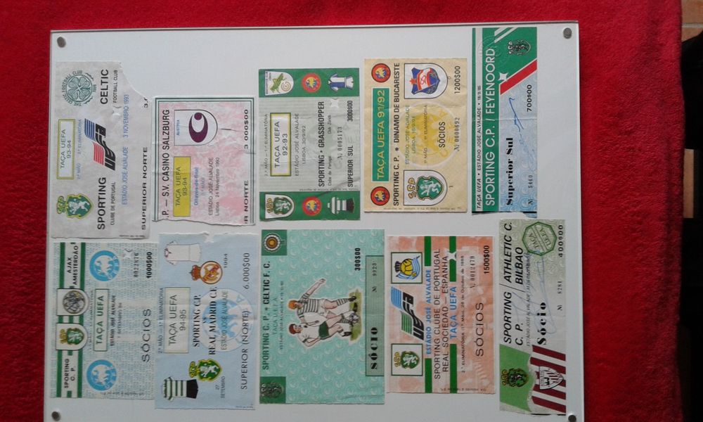 Bilhetes usados de jogos de futebol, Sporting, Benfica e Portugal, preços de 20€ a 50€, tudo negociável. Bilhetes em perfeitas condições.
