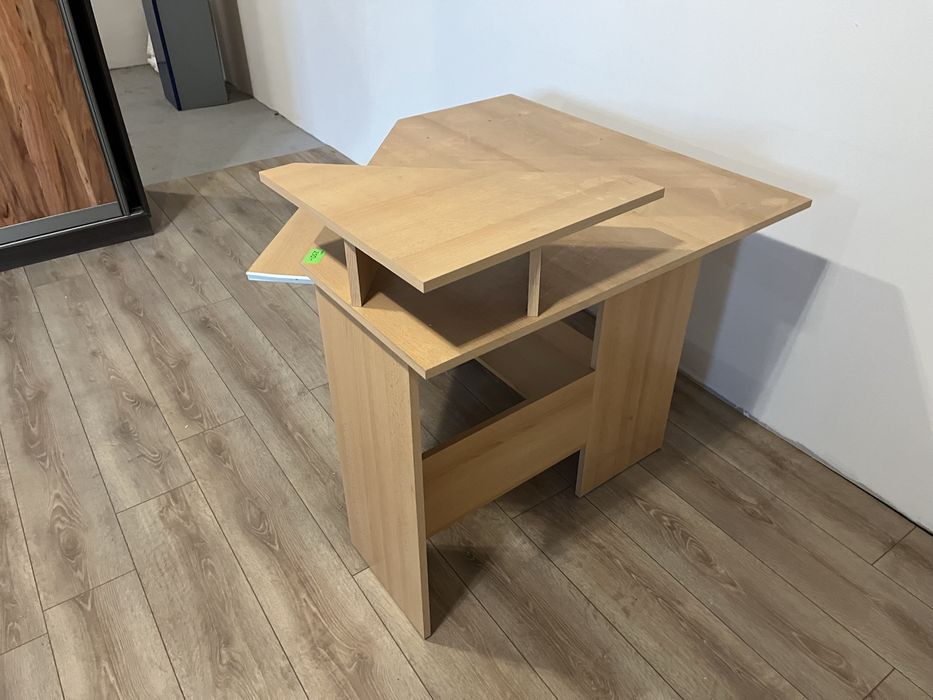Biurko z ekspozycji narożne  90x90cm