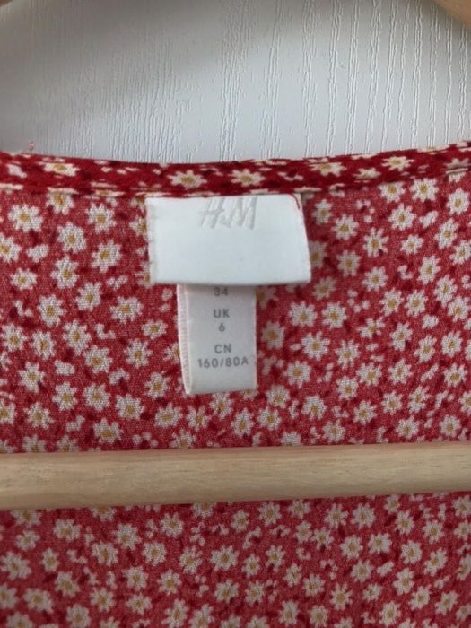 Сукня H&M червона